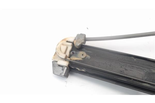 Recambio de mecanismo elevalunas trasero izquierdo para toyota avensis berlina (t25) referencia OEM IAM 6982005040  