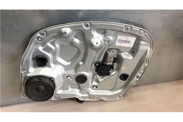 Recambio de elevalunas electrico delantero derecho para lancia musa (184) 1.4 referencia OEM IAM 517348770 50045603 