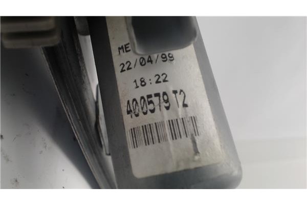 Recambio de mecanismo elevalunas delantero derecho para citroen xantia berlina referencia OEM IAM 400579T2  