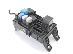 Recambio de caja fusibles/rele para kia rio (jb) 1.4 16v referencia OEM IAM 847701G000X5 KJ1140953A 