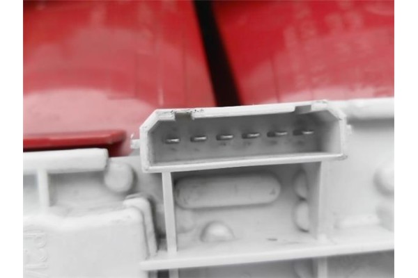 Recambio de piloto trasero izquierdo para skoda fabia (6y2/6y3) 1.9 classic referencia OEM IAM 6Y6945111C  