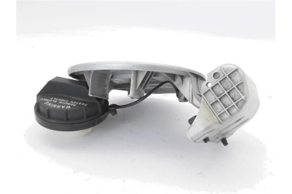 Recambio de tapa exterior combustible para kia rio (jb) 1.4 16v referencia OEM IAM 695101G200  