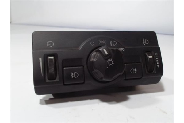 Recambio de mando de luces para land rover freelander (lr2) 2.2 td4 referencia OEM IAM 6G9N13A024HE 04066244 
