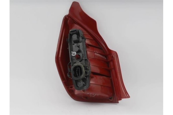 Recambio de piloto trasero derecho para citroen c2 1.4 referencia OEM IAM 6351Y0 C85521917RR 