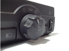 Recambio de mando de luces para land rover freelander (lr2) 2.2 td4 referencia OEM IAM 6G9N13A024HE 04066244 