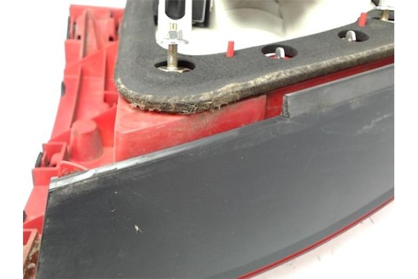 Recambio de piloto trasero derecho para audi a4 avant (8d) referencia OEM IAM   