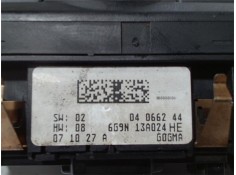 Recambio de mando de luces para land rover freelander (lr2) 2.2 td4 referencia OEM IAM 6G9N13A024HE 04066244 
