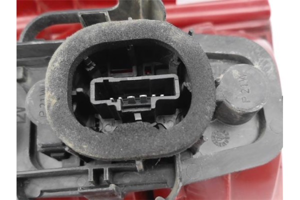 Recambio de piloto trasero derecho para citroen c2 1.4 referencia OEM IAM 6351Y0 C85521917RR 