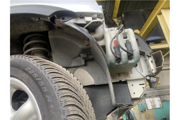 Recambio de pase rueda delantero derecho para land rover freelander (ln) 2.0 hse familiar referencia OEM IAM CLF101900 CLF500600 Recambio de pase rueda delantero derecho para land rover freelander (ln) 2.0 hse familiar referencia OEM IAM CLF101900 CLF500600