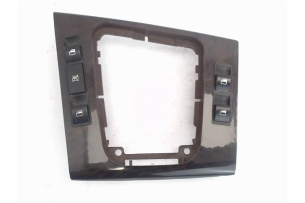 Recambio de embellecedor consola central para bmw serie 3 berlina (e46) 2.0 320d referencia OEM IAM 3120220  
