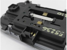 Recambio de luz delantero central techo para kia rio (jb) 1.4 16v referencia OEM IAM 928501G000LX 828501G 