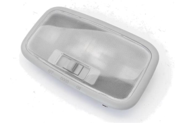 Recambio de luz trasero central techo para kia rio (jb) 1.4 16v referencia OEM IAM 928501G000LX 828501G 