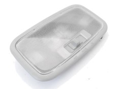 Recambio de luz trasero central techo para kia rio (jb) 1.4 16v referencia OEM IAM 928501G000LX 828501G 