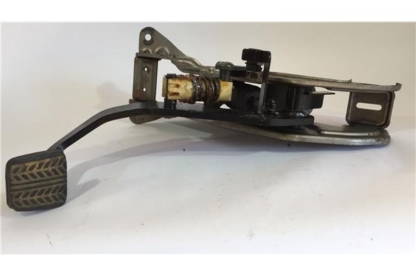 Recambio de pedal embrague para ford ranger (tke)(2011) 2.2 doppelkabine 4x4 xl [2,2 ltr. - 110 kw tdci cat] referencia OEM IAM 