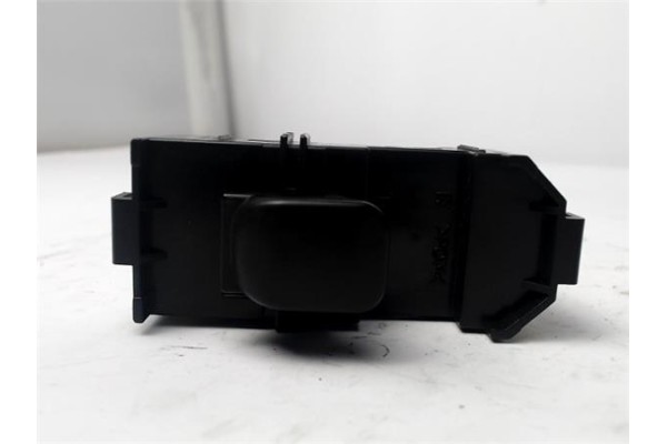 Recambio de mando elevalunas para lexus is200 (ds2/is2) 2.5 250 v6 referencia OEM IAM EP262430  