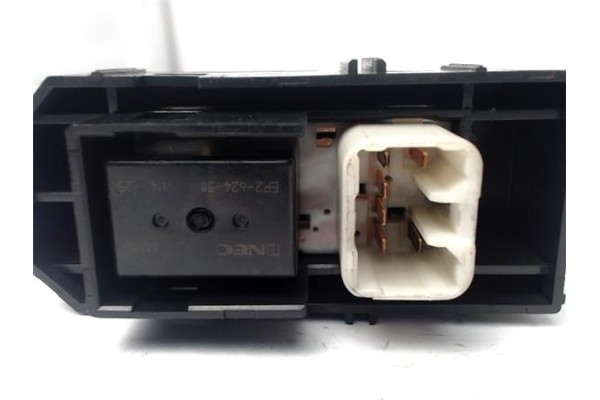Recambio de mando elevalunas para lexus is200 (ds2/is2) 2.5 250 v6 referencia OEM IAM EP262430  
