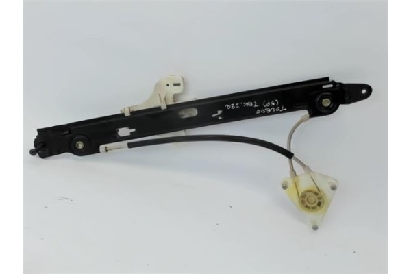 Recambio de elevalunas electrico trasero izquierdo para seat toledo (5p2) referencia OEM IAM 5P0839401  
