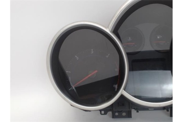 Recambio de cuadro completo para chevrolet cruze 2.0 ls referencia OEM IAM 688014257  