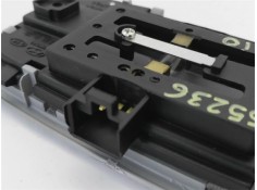 Recambio de luz trasero central techo para kia rio (jb) 1.4 16v referencia OEM IAM 928501G000LX 828501G 