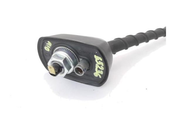 Recambio de antena electrica para kia rio (jb) 1.4 16v referencia OEM IAM 962001G126  