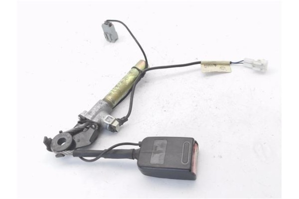 Recambio de anclaje cinturon delantero izquierdo para renault kangoo i (f/kc0) d 65 1.9 (kc0e, kc02, kc0j, kc0n) referencia OEM 