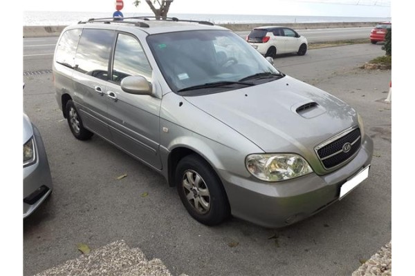 kia carnival ii del año 2005