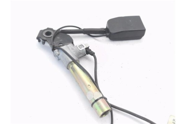 Recambio de anclaje cinturon delantero izquierdo para renault kangoo i (f/kc0) d 65 1.9 (kc0e, kc02, kc0j, kc0n) referencia OEM 