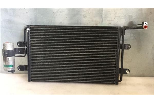 Recambio de radiador aire acondicionado para volkswagen golf iv berlina (1j1) 1.9 tdi referencia OEM IAM 1J0820411D  1J0820411B 