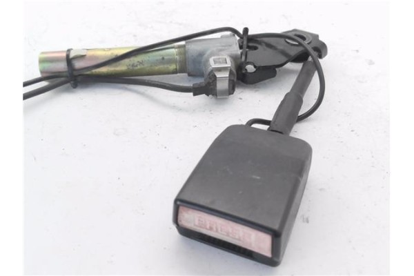 Recambio de anclaje cinturon delantero izquierdo para renault kangoo i (f/kc0) d 65 1.9 (kc0e, kc02, kc0j, kc0n) referencia OEM 