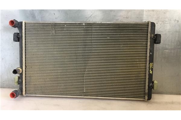 Recambio de radiador para volkswagen golf iv berlina (1j1) 1.9 tdi referencia OEM IAM 1J0121253AD  