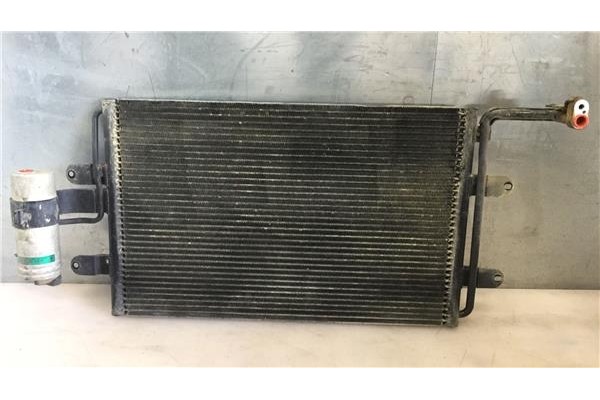 Recambio de radiador aire acondicionado para volkswagen golf iv berlina (1j1) 1.9 tdi referencia OEM IAM 1J0820411D  1J0820411B 