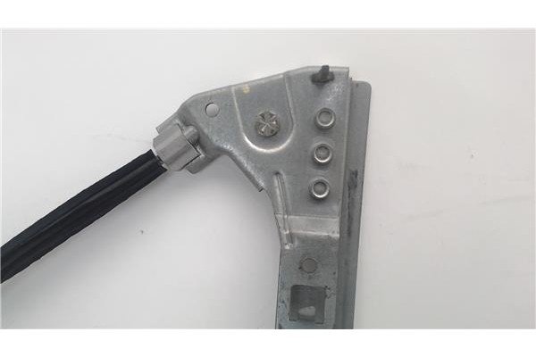Recambio de mecanismo elevalunas delantero derecho para citroen xsara berlina referencia OEM IAM 400595R  