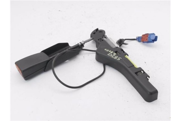 Recambio de anclaje cinturon delantero derecho para citroen c3 1.4 hdi referencia OEM IAM 9639873877  