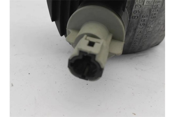 Recambio de intermitente delantero izquierdo para nissan micra (k12e) 1.2 16v referencia OEM IAM 26135AX600  
