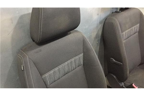 Recambio de juego asientos para ford ranger (tke) 2.2 doble cabina 4x4 xlt referencia OEM IAM AB392162900CA3A06 AB392162901CB3A0