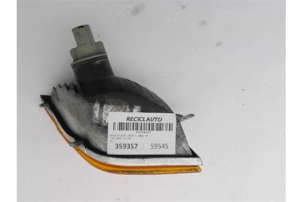 Recambio de intermitente delantero izquierdo para nissan micra (k12e) 1.2 16v referencia OEM IAM 26135AX600  
