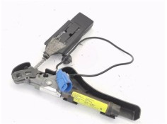 Recambio de anclaje cinturon delantero derecho para citroen c3 1.4 hdi referencia OEM IAM 9639873877  