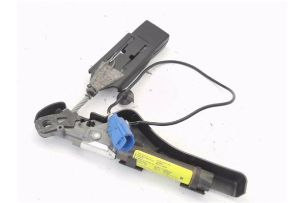 Recambio de anclaje cinturon delantero derecho para citroen c3 1.4 hdi referencia OEM IAM 9639873877  