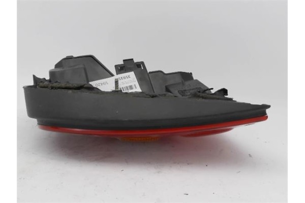 Recambio de piloto trasero izquierdo para nissan micra (k11) 1.3 i 16v referencia OEM IAM 265596F600  