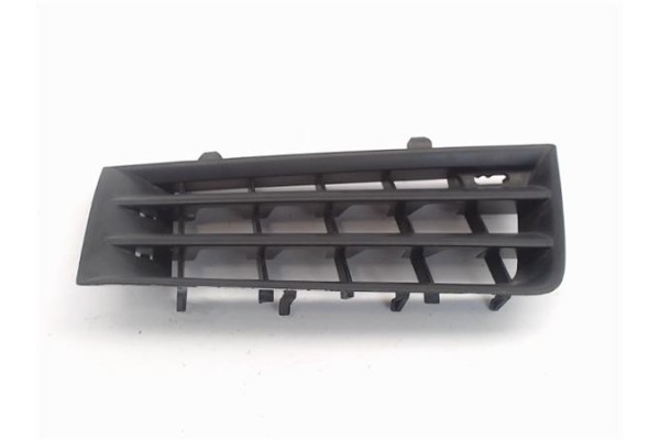 Recambio de rejilla capo para renault megane ii (bm0/1_, cm0/1_) 1.5 dci (bm0f, cm0f) referencia OEM IAM D8200114157  