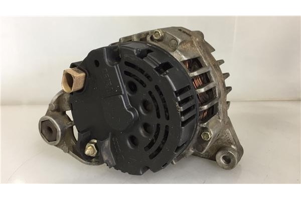 Recambio de alternador para volkswagen passat berlina (3b2) 1.8 básico referencia OEM IAM 06B903016D  6B903016A , AUDI | 3890301