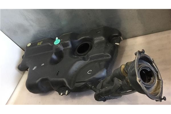 Recambio de deposito combustible para dacia duster i 1.5 ambiance 4x2 referencia OEM IAM 172024099R  