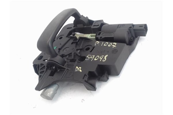 Recambio de manilla int. puerta delantero derecha para peugeot 1007 1.4 sport referencia OEM IAM 96801417  