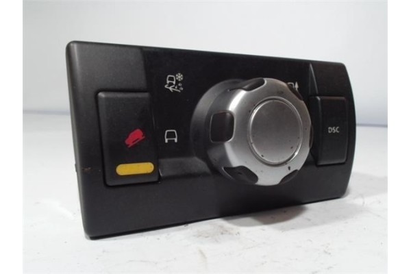 Recambio de conjunto interruptores para land rover freelander (lr2) 2.2 td4 referencia OEM IAM 6YH5214B596CD 0708051 