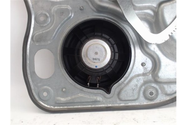 Recambio de elevalunas electrico trasero izquierdo para volvo v50 familiar referencia OEM IAM 8679082  