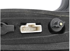 Recambio de piloto porton trasero derecho para citroen c5 berlina 1.6 hdi (rc8hzb) referencia OEM IAM 6351V4 89034081X31D 