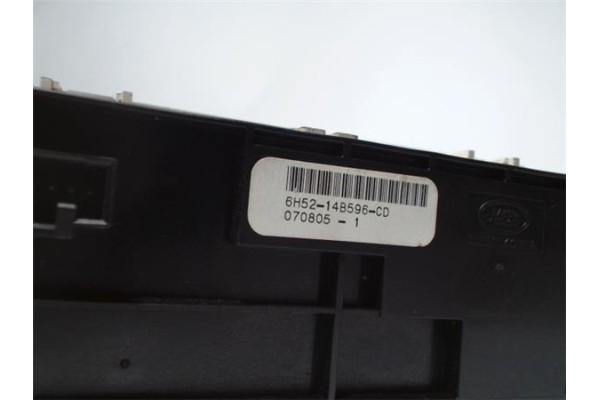 Recambio de conjunto interruptores para land rover freelander (lr2) 2.2 td4 referencia OEM IAM 6YH5214B596CD 0708051 