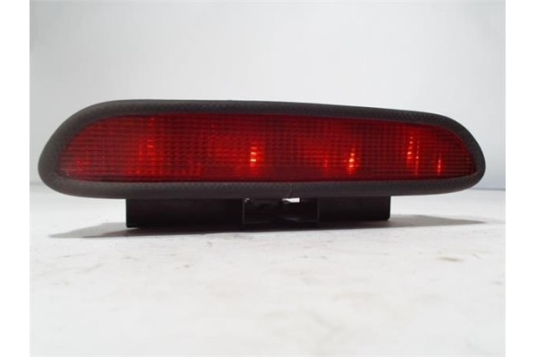 Recambio de luz central de freno para mercedes-benz clase a (bm 168) 1.9 190 (168.032) referencia OEM IAM 1688200056  