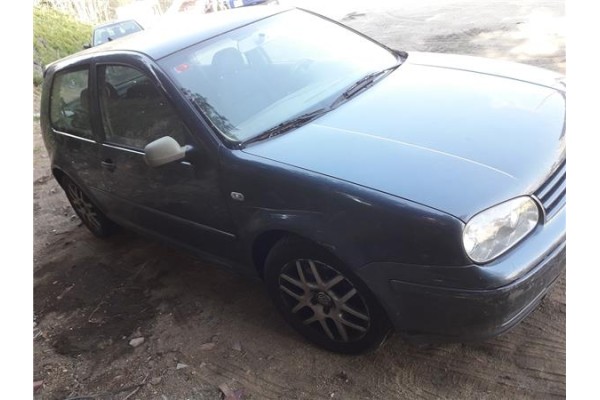 volkswagen golf iv berlina (1j1) del año 2002