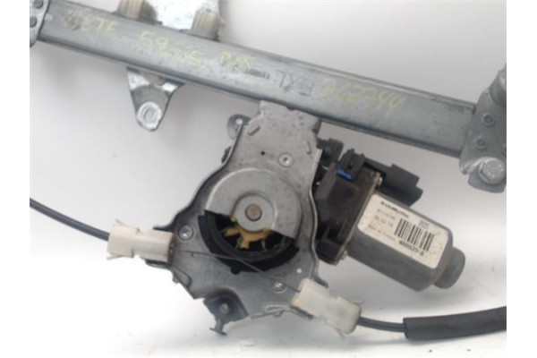 Recambio de elevalunas electrico delantero izquierdo para nissan note (e11e) 1.5 dci referencia OEM IAM 807009U00D  